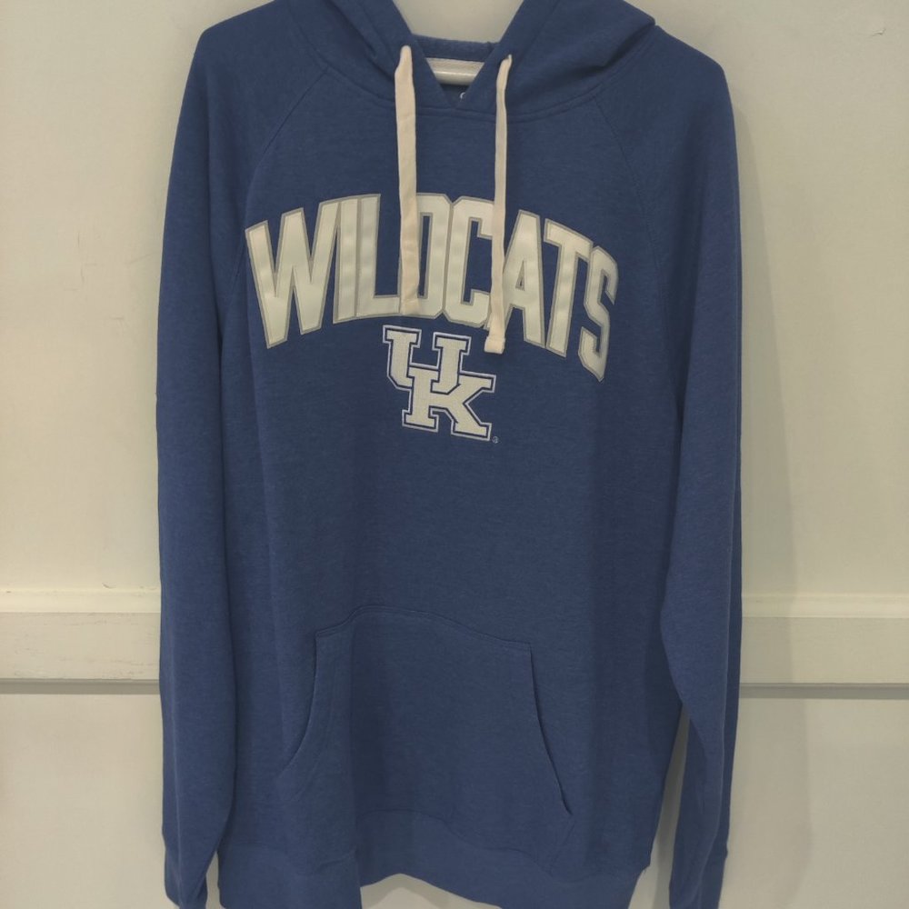 NWT Captivating Mens University of Kentucky Wildcat Hoodie Blue Size L $65 CC219